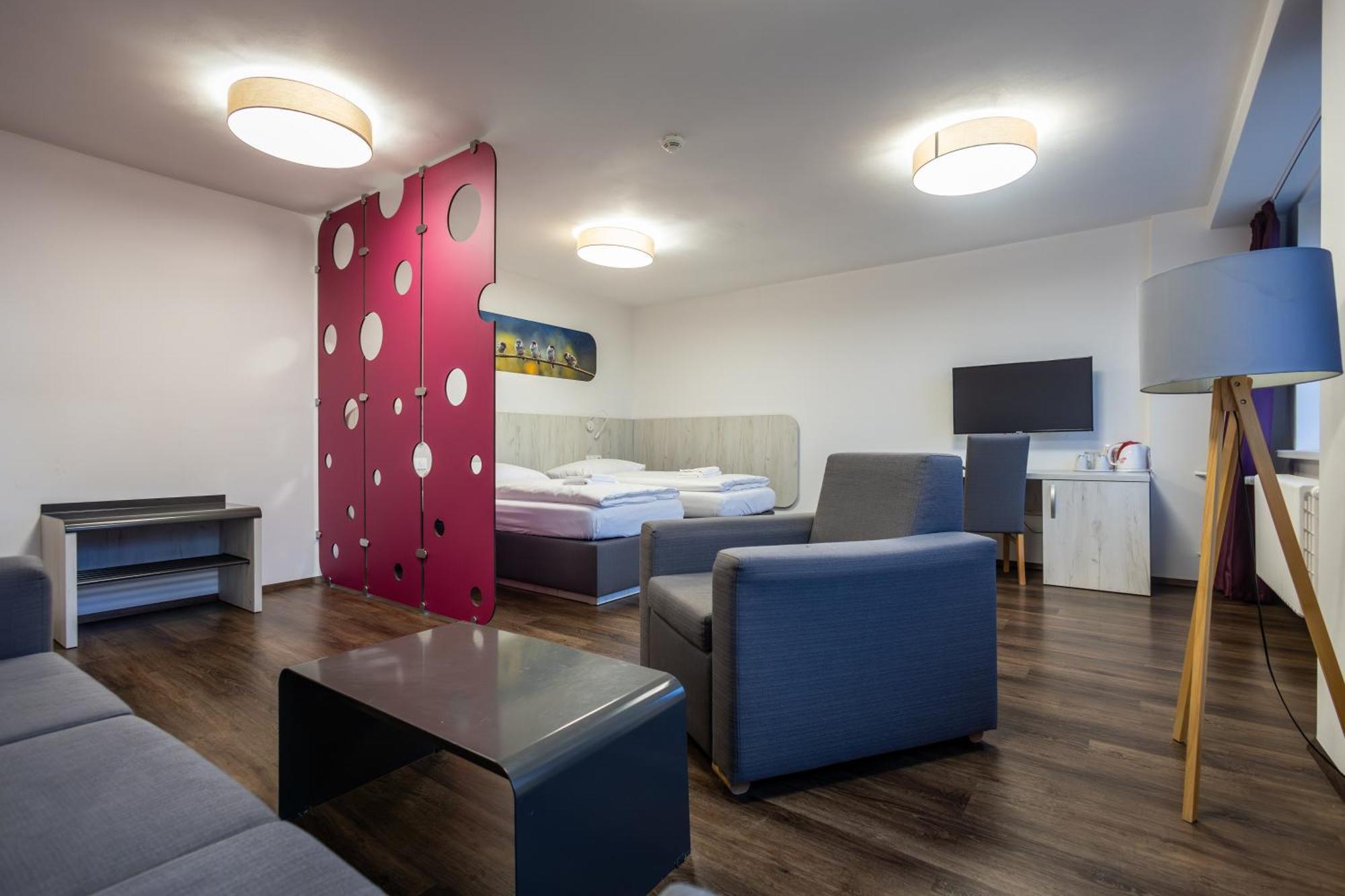 Hotel Garni Vsb Острава Экстерьер фото